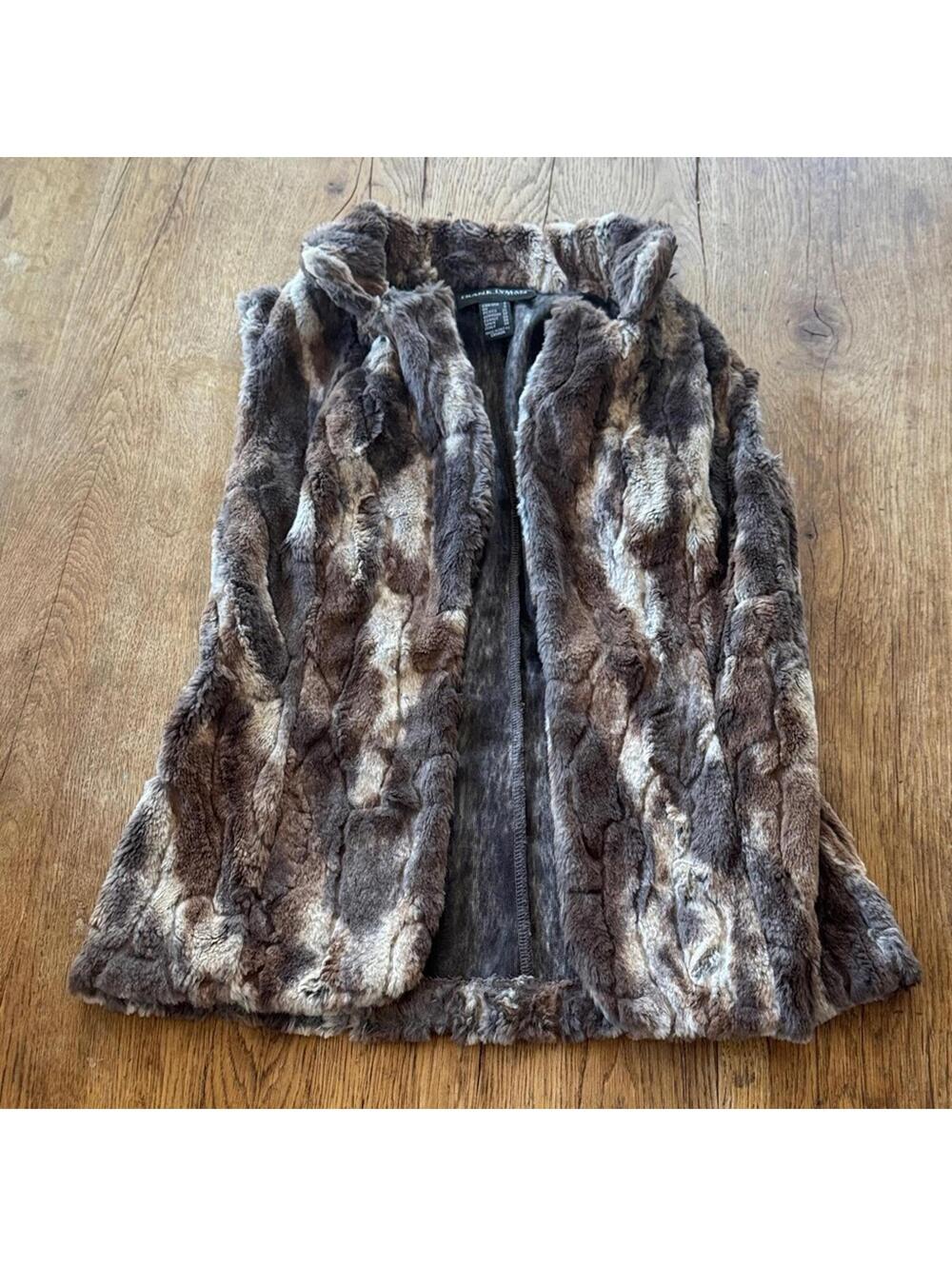 FRANK LYMAN Faux Fur Vest in Brown and Tan